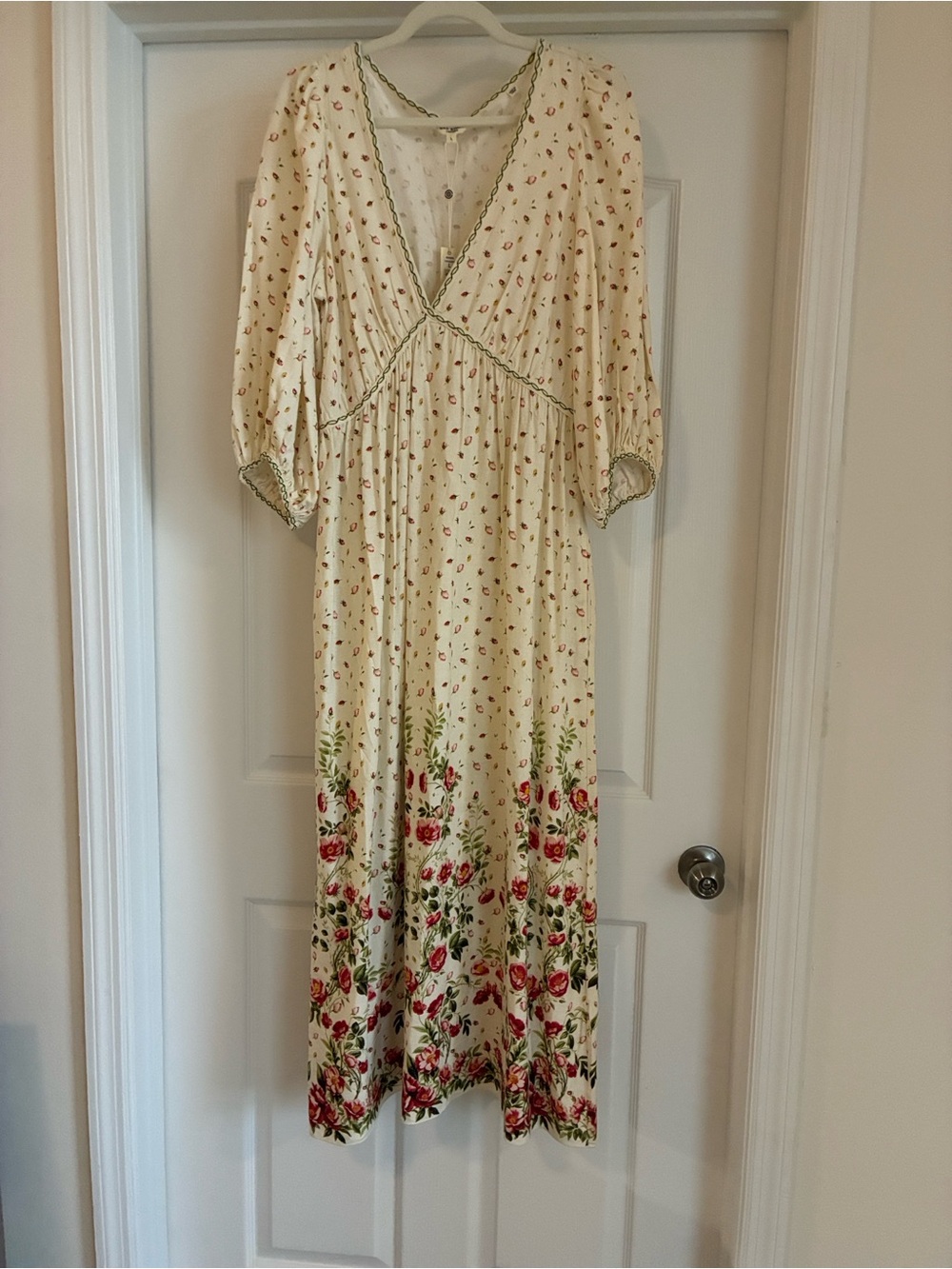 Cottagecore Floral Puff Sleeve Midi Dress Cream Red Rose Bohemian Romantic NWT L - Picture 5 of 10